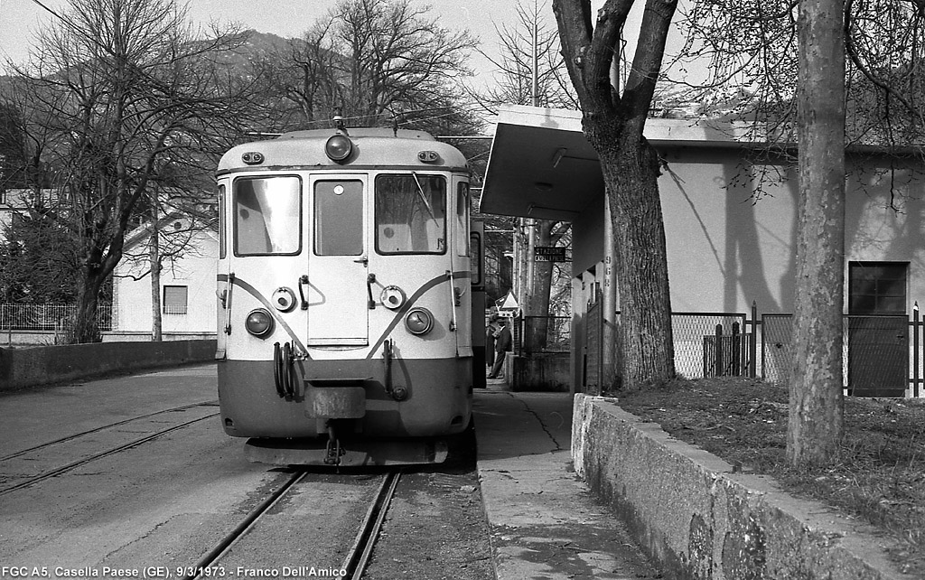 La ferrovia di Casella - Casella Paese.