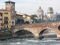 Di chiese e di fiume - Adige e Ponte della Pietra.