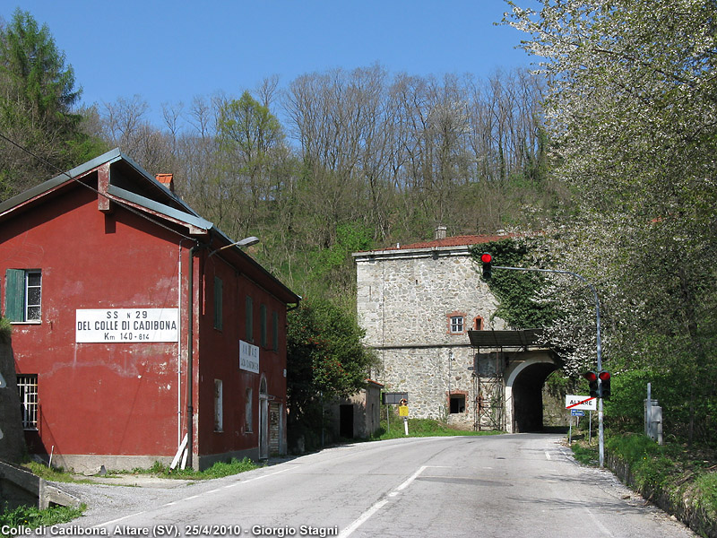Altare e il colle di Cadibona - Colle di Cadibona.