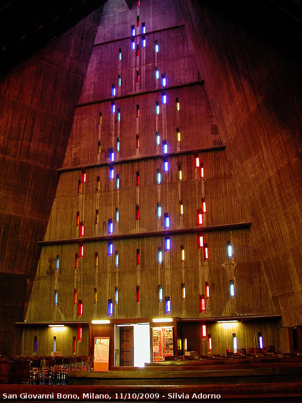 Nuove chiese a Milano - S. Giovanni Bono.