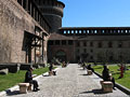 Intorno al Castello - Castello Sforzesco.