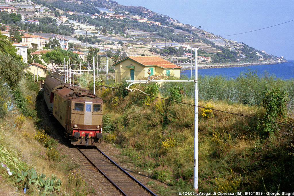 Classic Riviera: gli anni '80 e la ferrovia tradizionale - Aregai di Cipressa.