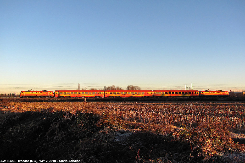 Un treno tutto arancio - Trecate.