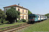L'automotrice in stazione - Moiana.