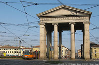 Tram a Milano - P.za 24 Maggio.