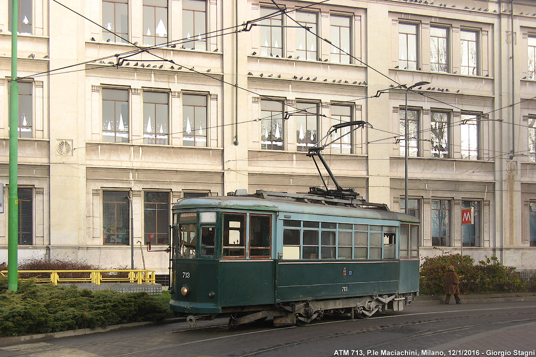 Tram a Milano 2016 - P.le Maciachini.