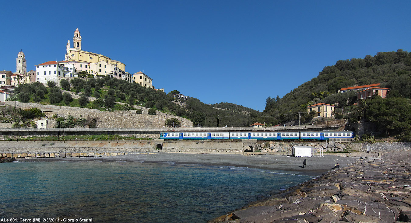 Mare a primavera - Cervo.