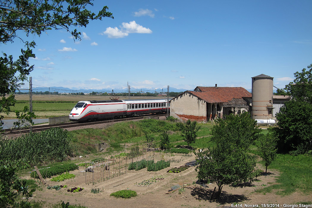 Risaie intorno a Novara - Cascina.