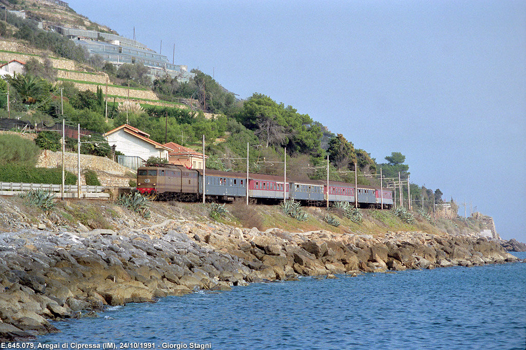 LINEA DI COSTA</b> - La ferrovia San Lorenzo-Ospedaletti - Aregai
