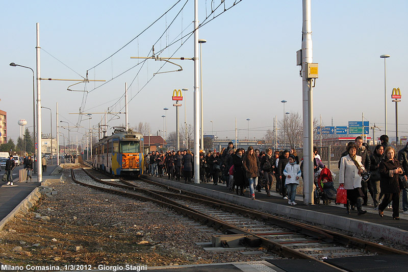 Tram, viaggiatori, traffico - Viaggiatori.
