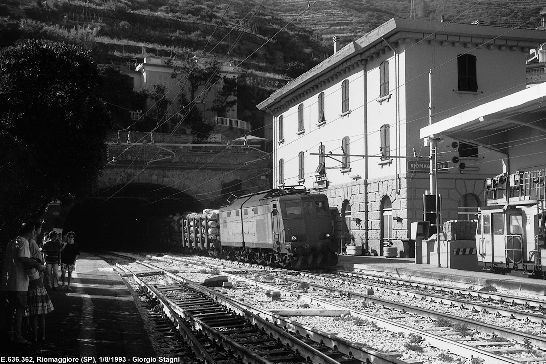Riviera - Riomaggiore.