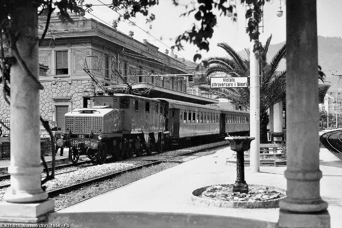 Il treno fotografico del 1954 - Alassio.