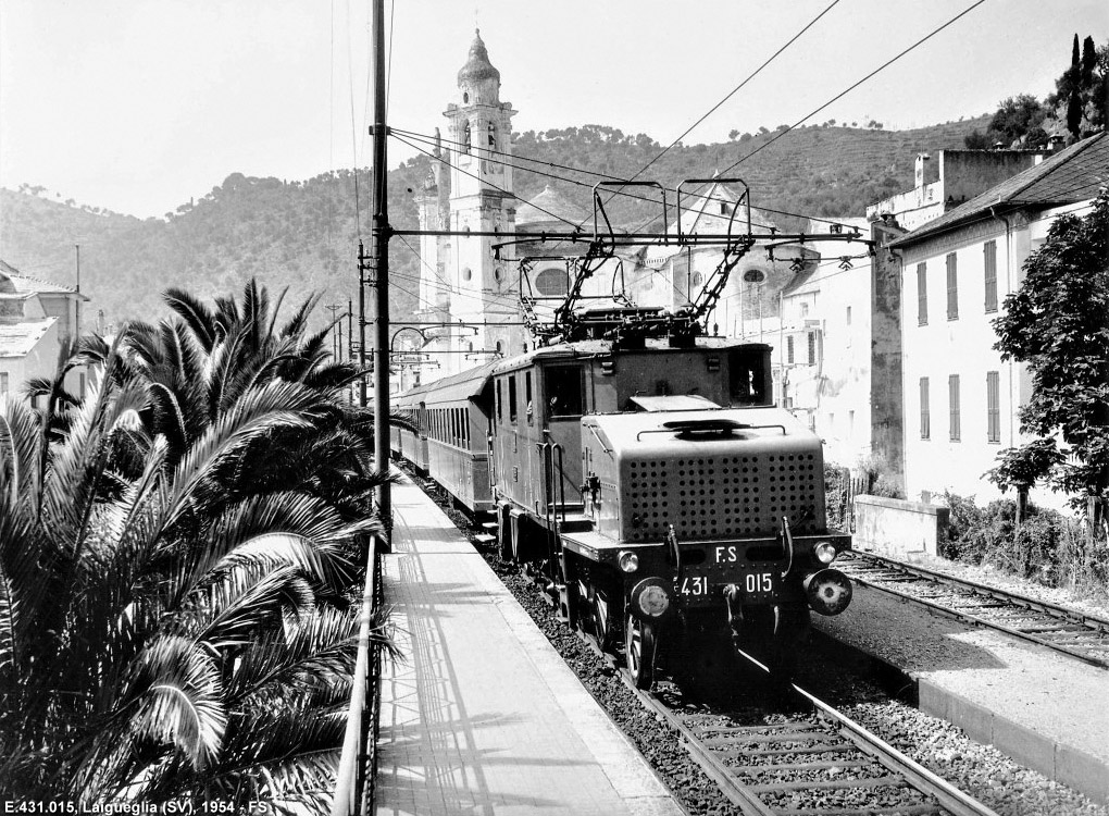 Il treno fotografico del 1954 - Laigueglia.