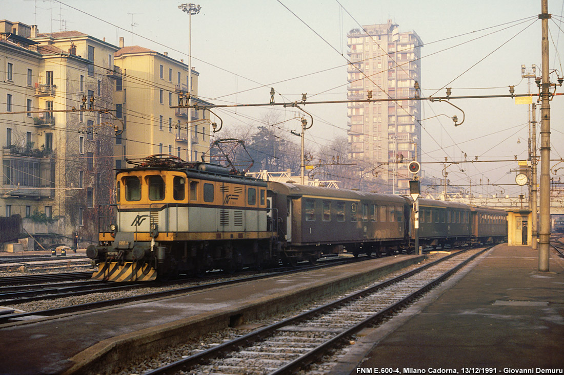 Passeggeri e merci sulle Nord - Milano Cadorna.