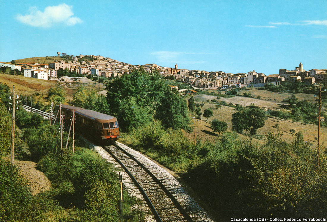 Automotrici in cartolina - Casacalenda.