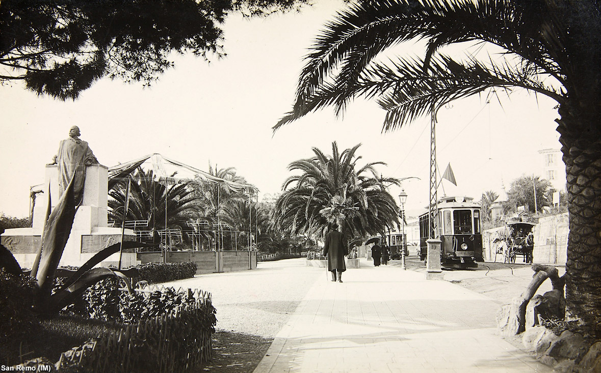 La tranvia Taggia-San Remo-Ospedaletti - Sanremo, Monumento a Garibaldi.