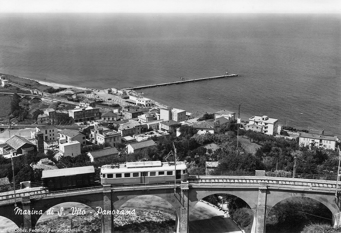 Elettromotrici in cartolina - San Vito Chietino.