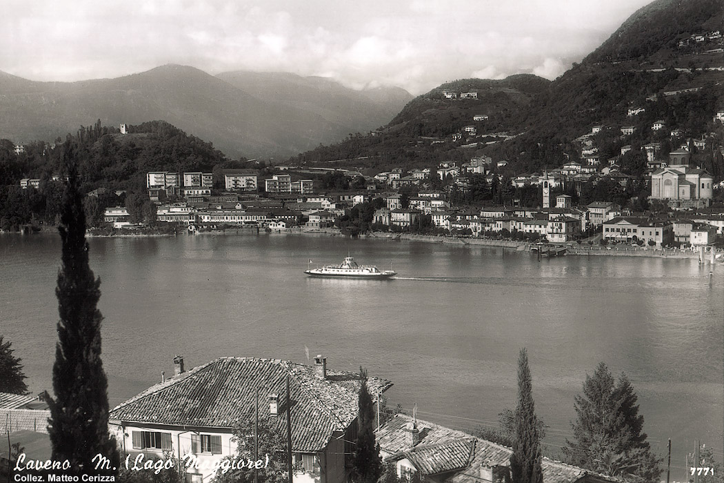 La Navigazione Laghi in cartolina - Laveno.