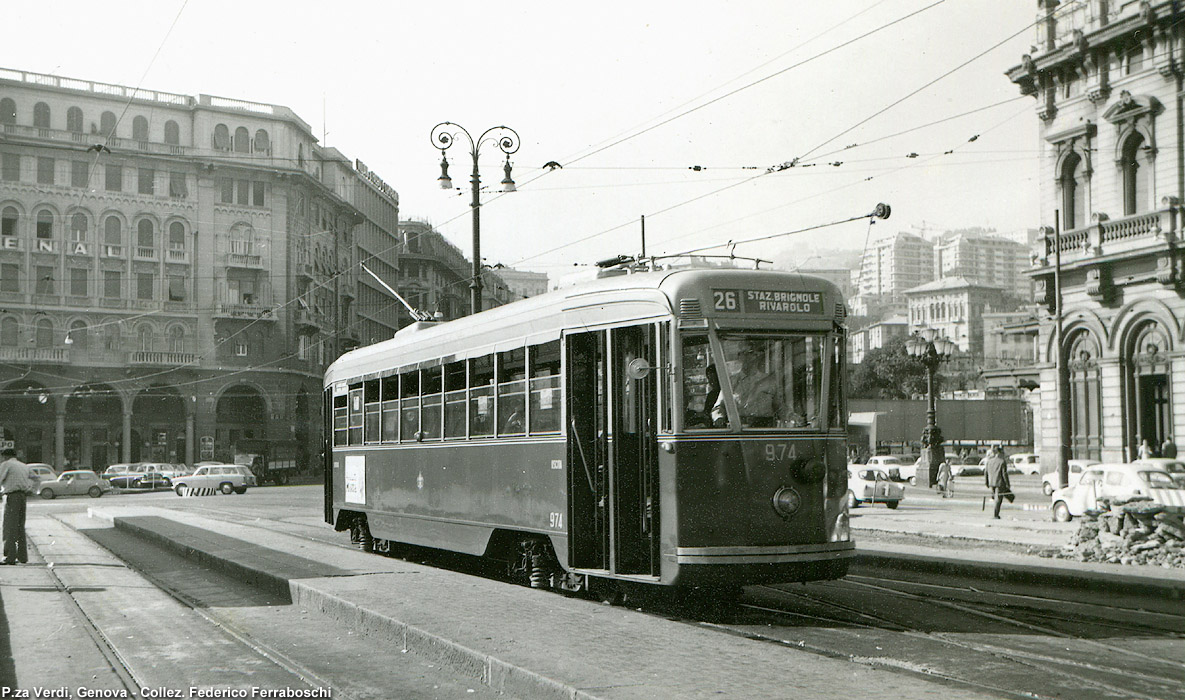 I tram di Genova - Le Littorine - P.za Verdi.