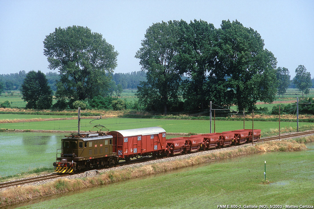 Le due locomotive - Galliate.
