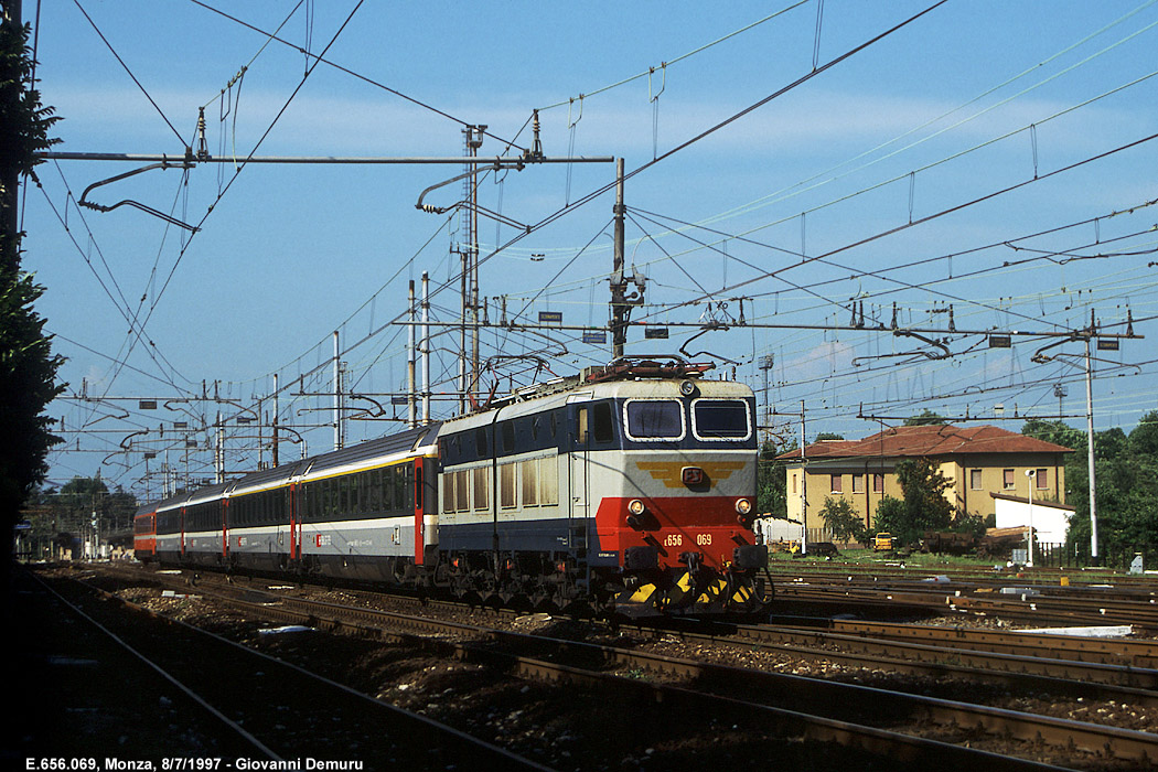 Trazione elettrica intorno a Milano - Monza.