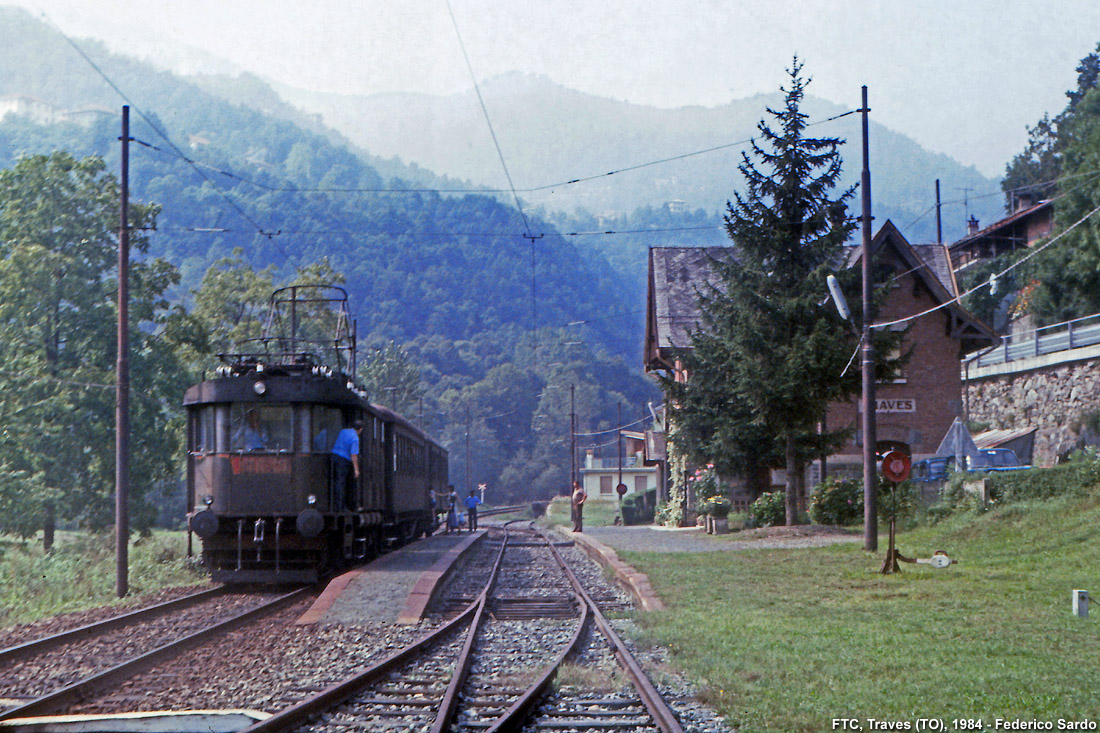 Flashback 1985 - Fotografie di Federico Sardo - Traves.