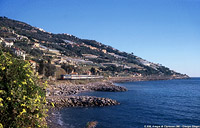 La Riviera verso il terzo millennio, intorno alla galleria infinita - Aregai di Cipressa.