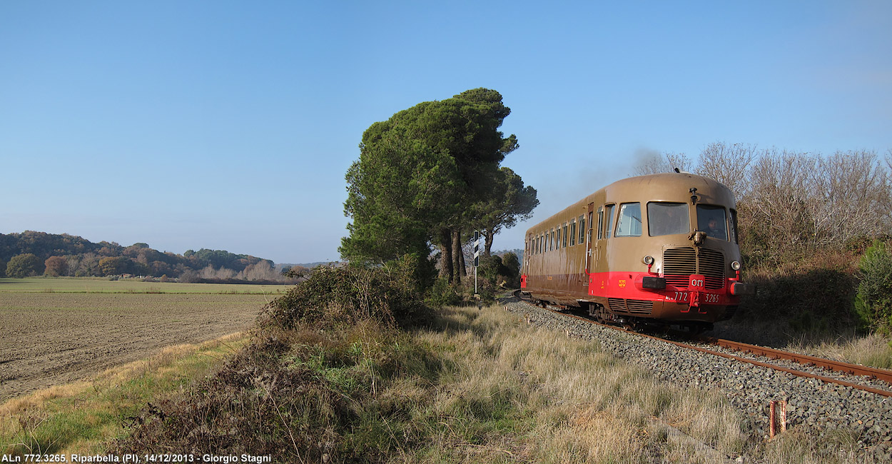 ALn 772 sulla Cecina-Volterra (2013) - Riparbella.