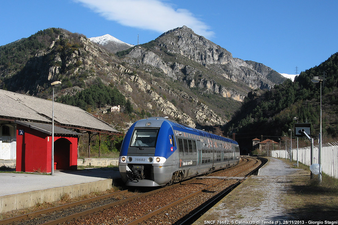 Cuneo-Ventimiglia: l'inverno 2013 - S.Dalmazzo di Tenda.
