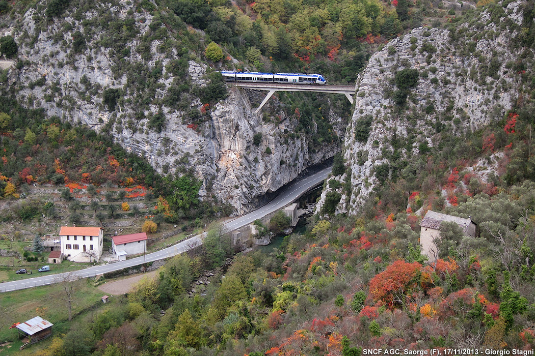 Cuneo-Ventimiglia: l'inverno 2013 - Saorge.