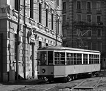 Tram in bianco e nero - Via Messina.