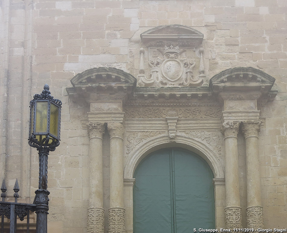 Intorno a Taormina - Enna.