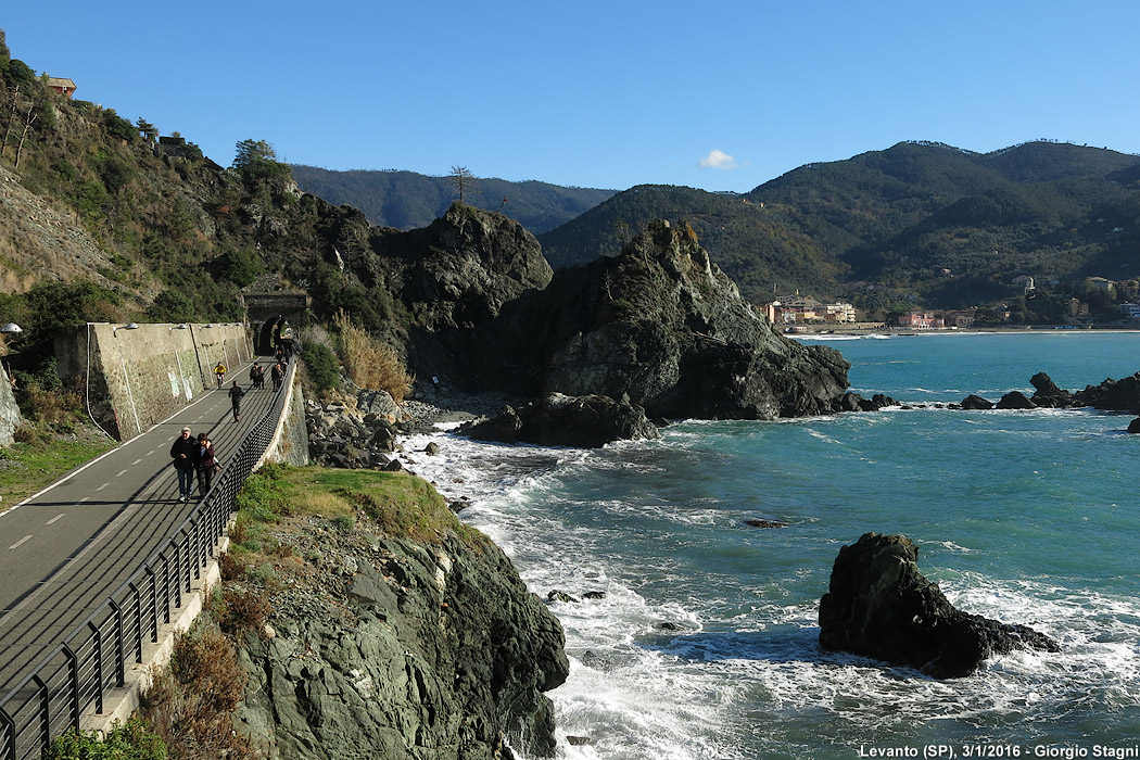 Levanto.