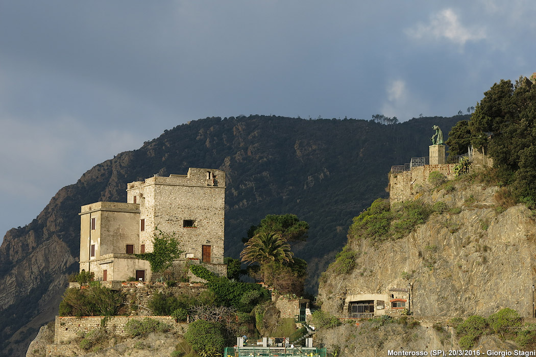 Levante verso sera - Monterosso.