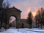 Dicembre 2020 in bianco e giallo - Porta Nuova.