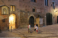 Intorno alla cattedrale di Albenga - Albenga.