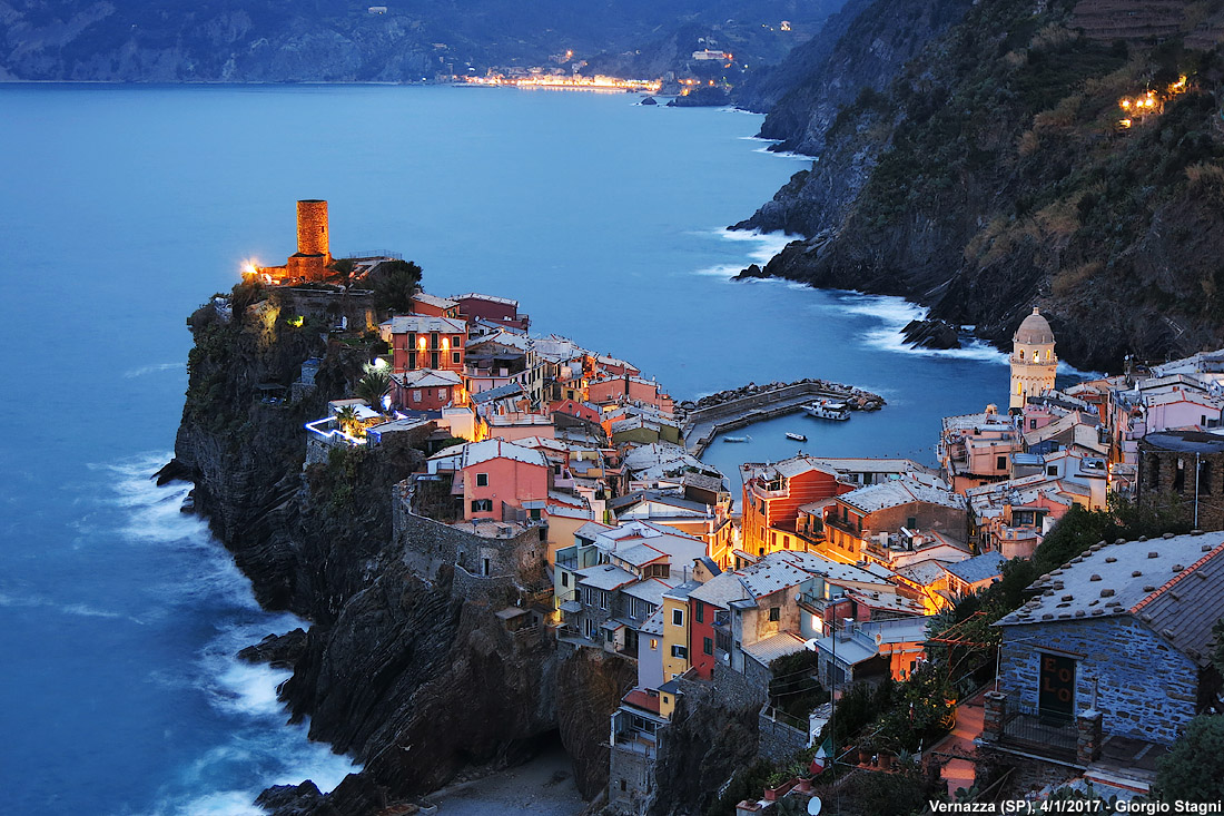 Levante verso sera - Vernazza.