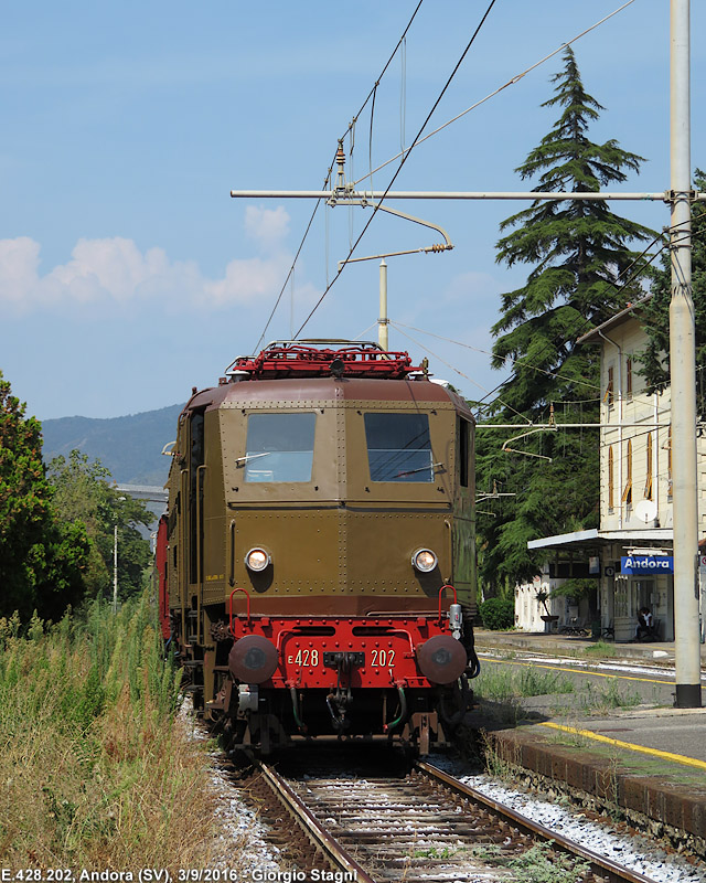 E.428.202 in Riviera - Andora.