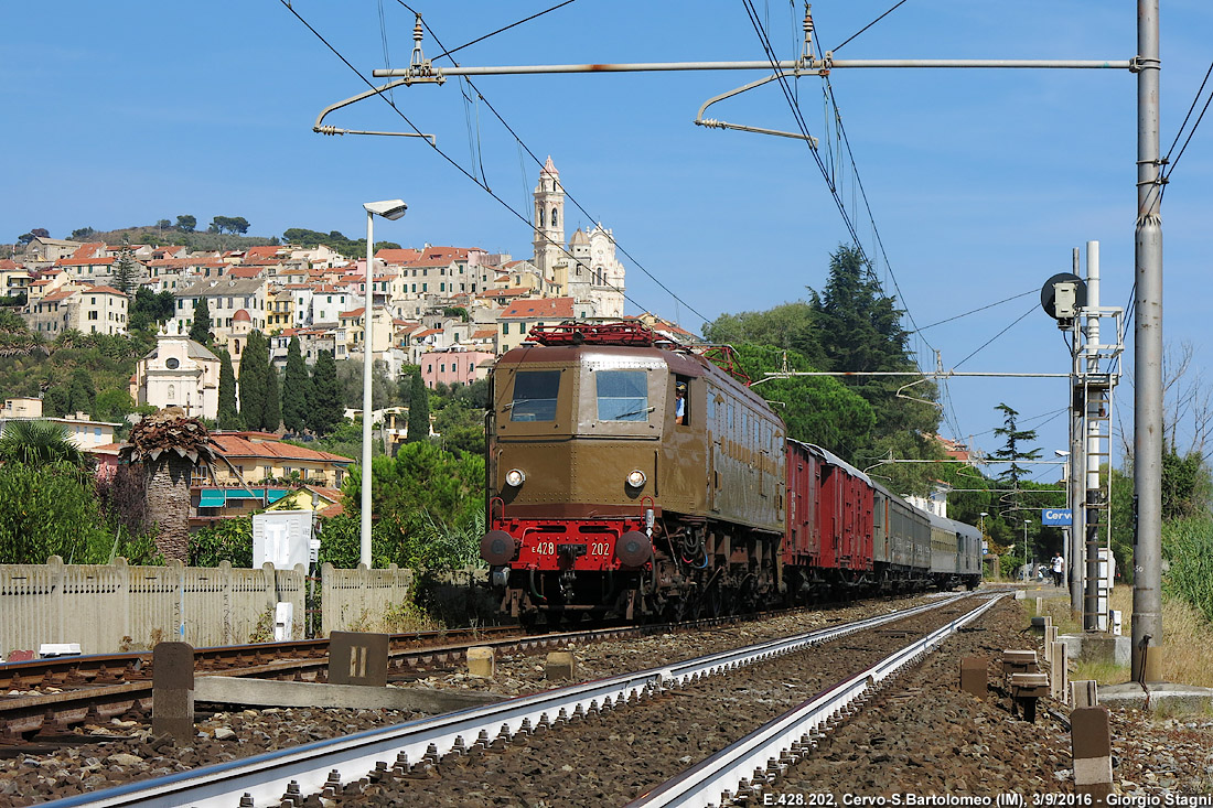 E.428.202 in Riviera - Cervo-S.Bartolomeo.