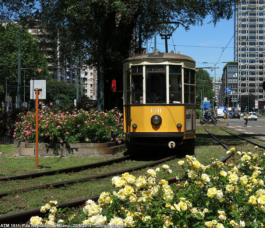 Tram a Milano 2016 - P.za Repubblica.