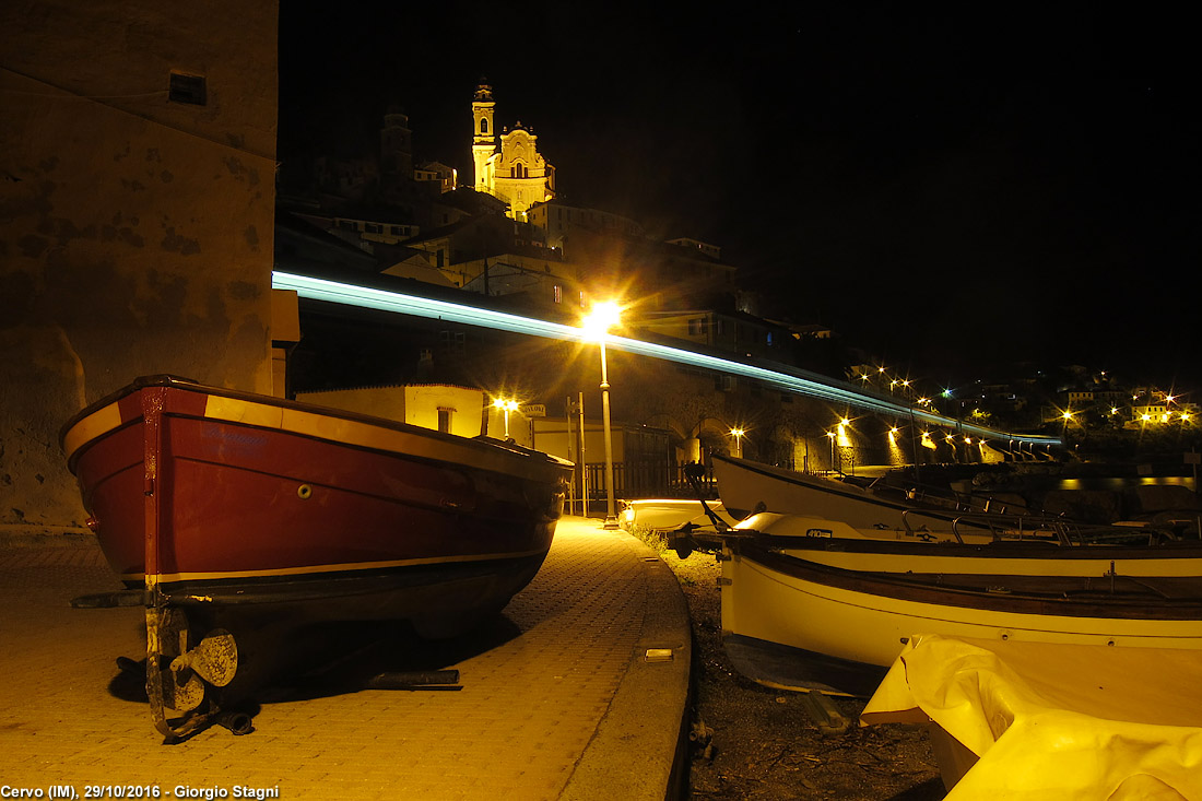 Riviera dei Fiori, l'ultimo binario. - Cervo.