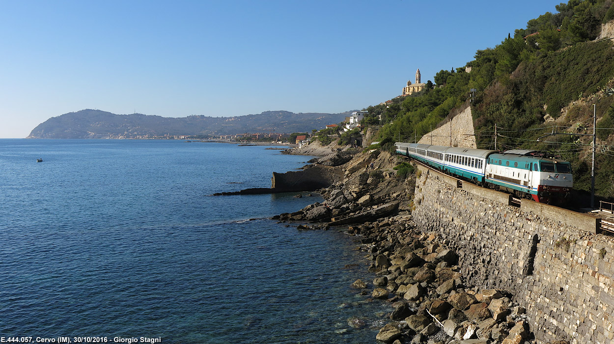 Riviera dei Fiori, l'ultimo binario. - Cervo.