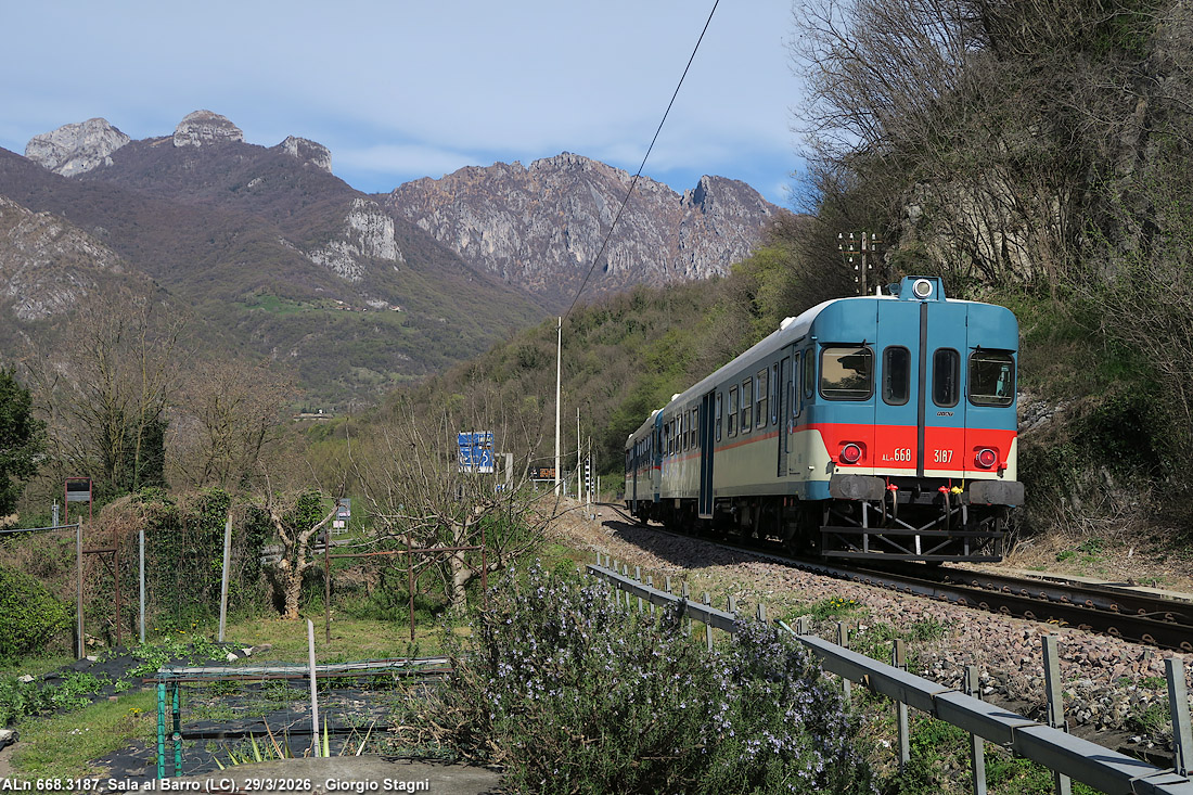 Azzurro sulla Como-Lecco - Sala al Barro.