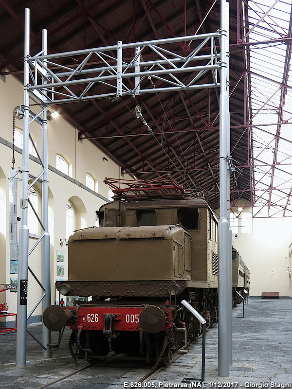 Caldareria e Macchine utensili: materiale leggero e trazione elettrica - E.626.005