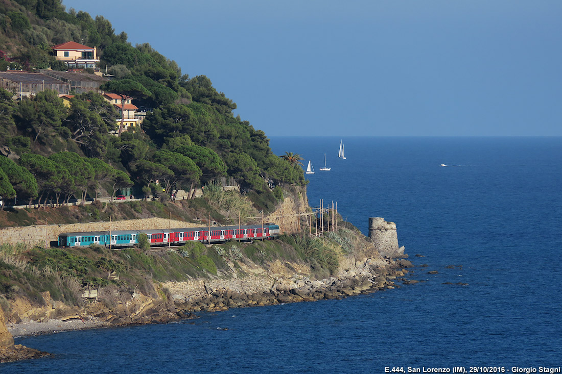 Riviera dei Fiori, l'ultimo binario. - San Lorenzo.