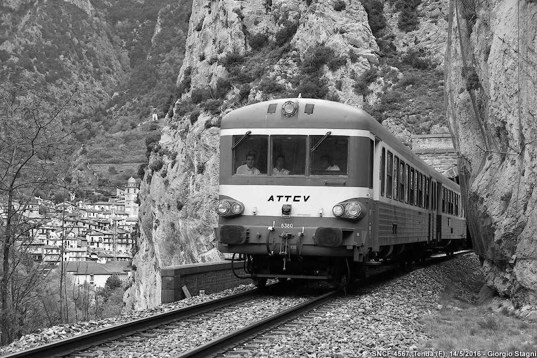Paesaggi in bianco e nero - Tende.