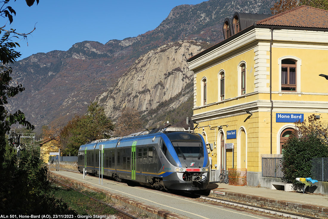 Autunno alle porte della Valle - Hone-Bard.