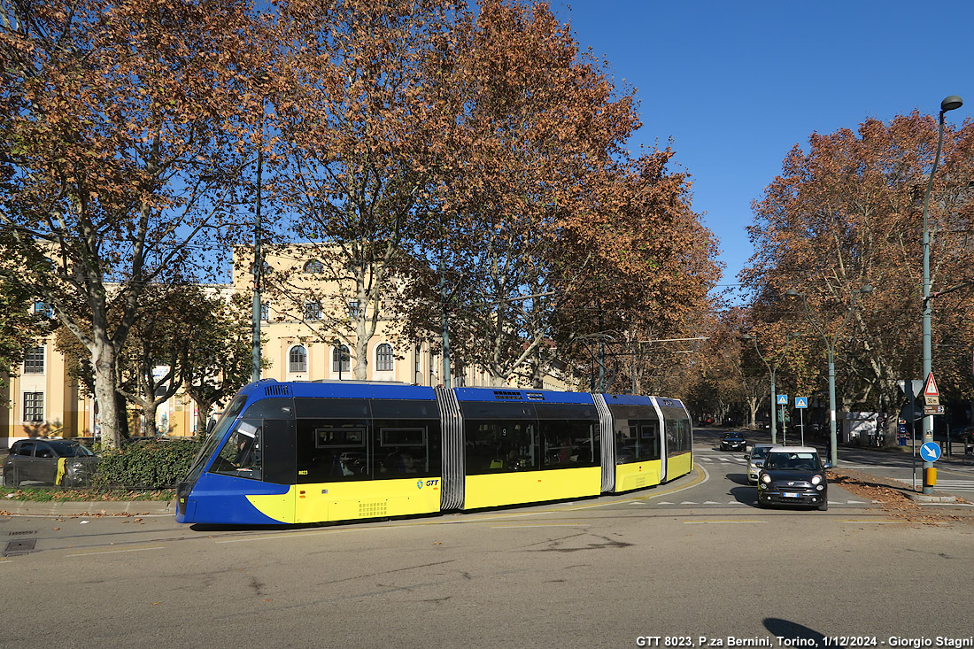 I tram ordinari - P.za Bernini.