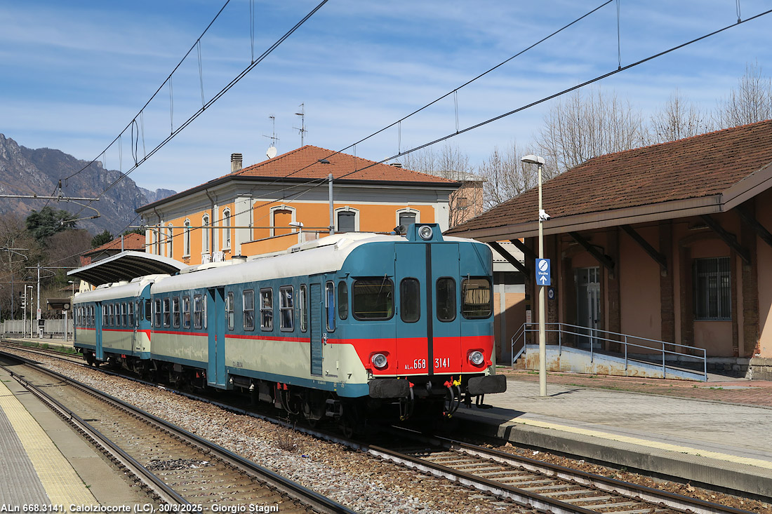 Azzurro sulla Como-Lecco - Calolziocorte.