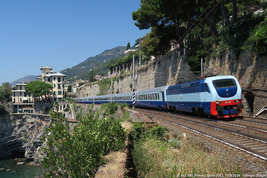 Riviera - Pieve Ligure.